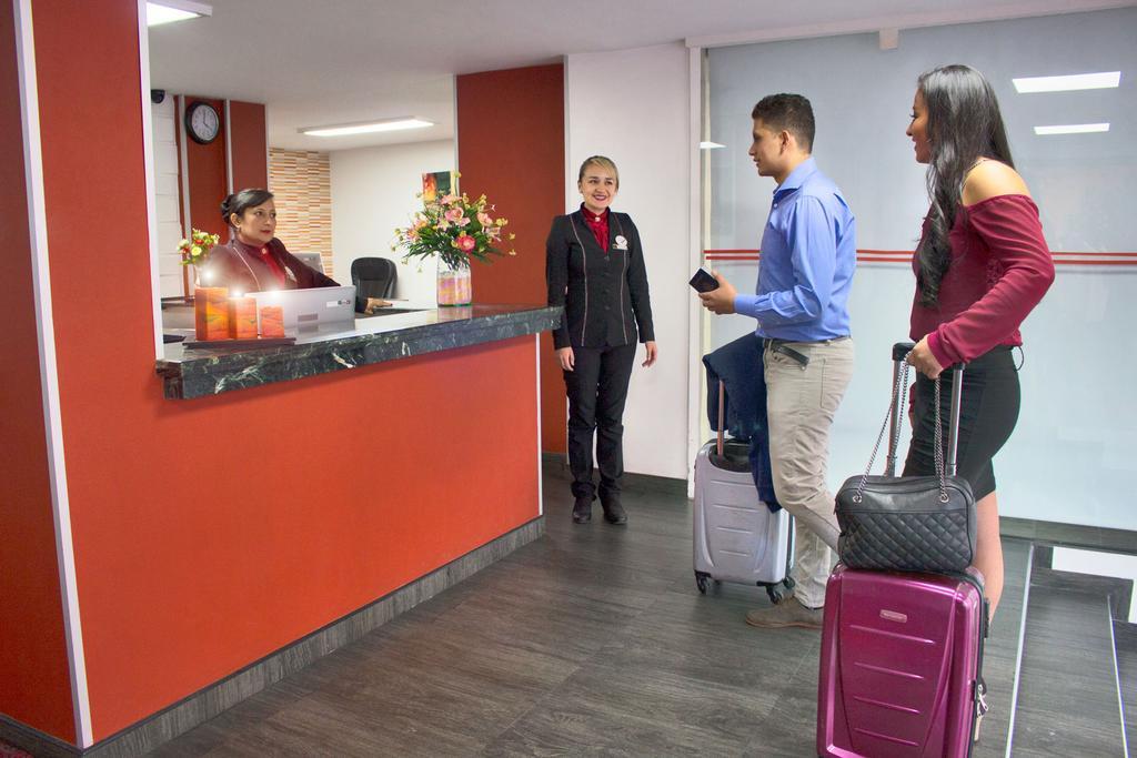 Hotel Bestmark Platino En Chapinero Bogota Buitenkant foto