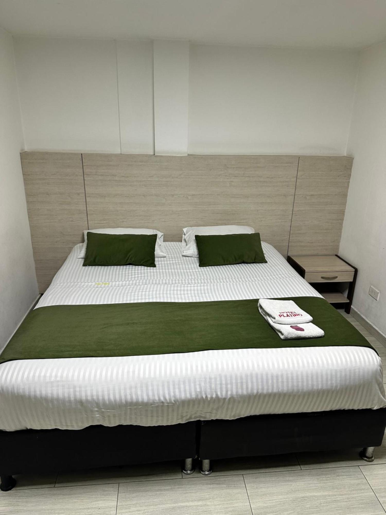 Hotel Bestmark Platino En Chapinero Bogota Buitenkant foto
